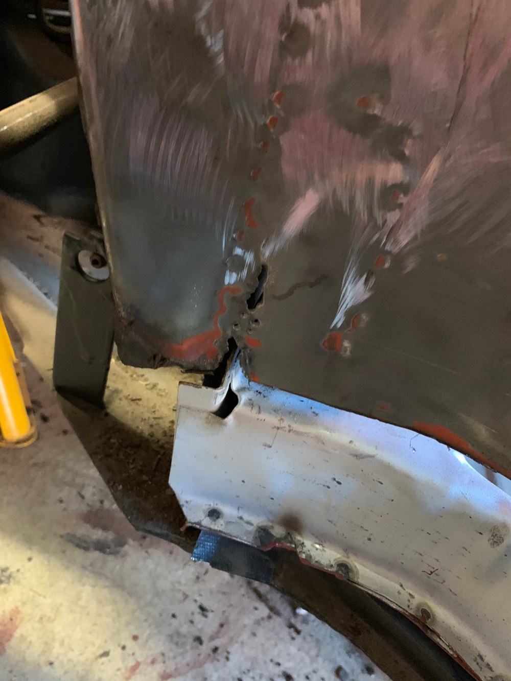 6CE0FFC8-DC8C-43BE-94E4-8E2F1210C576