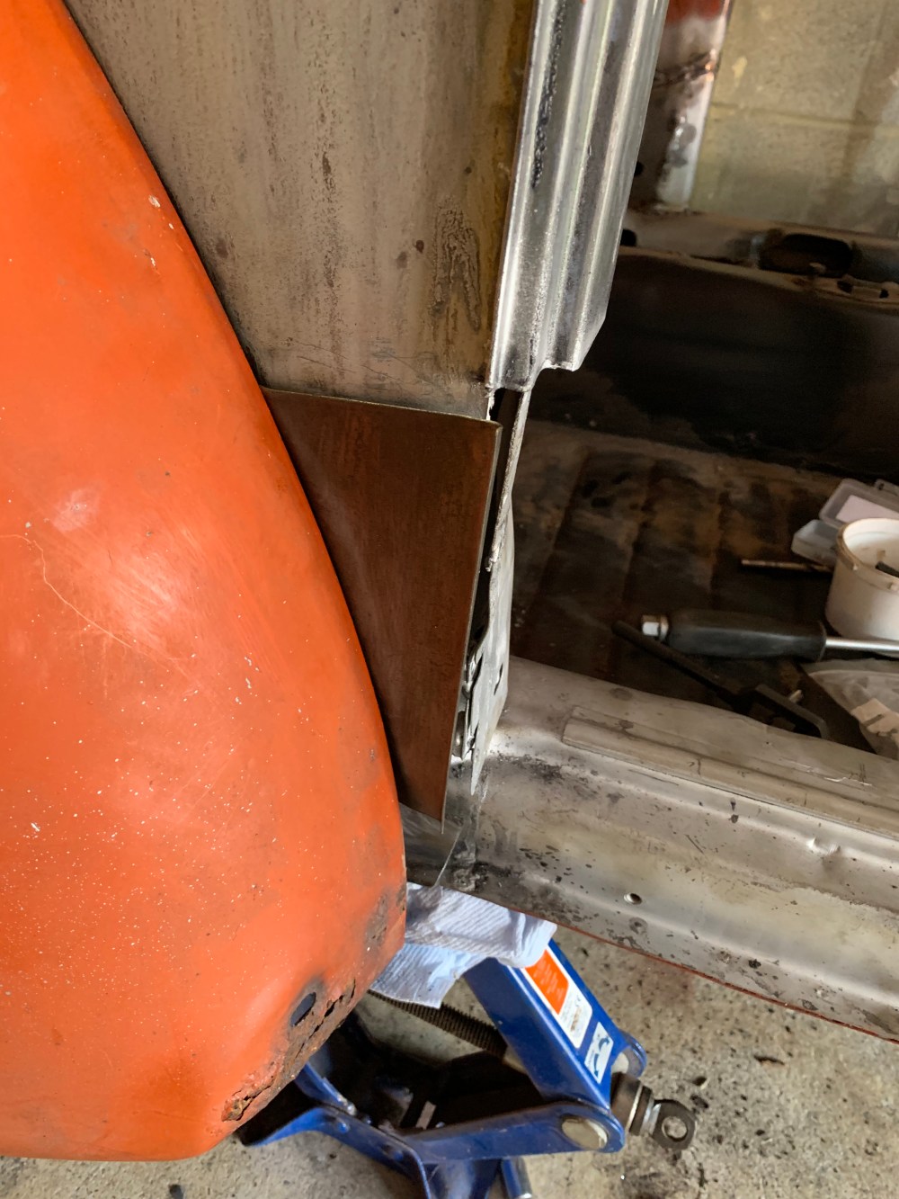 BB3E982F-BCBE-4366-A641-0D4EAA7E4183